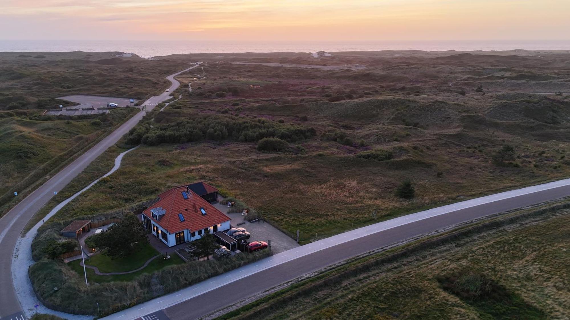 B&B In De Duinen De Koog  Bagian luar foto